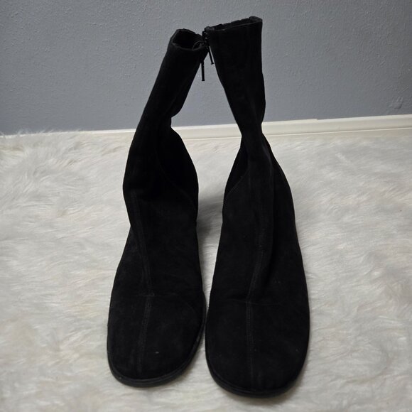 Enzo Angiolini Black Suede Ankle Boots, Block Heel, Rounded Toe, 9.5 - Picture 4 of 8